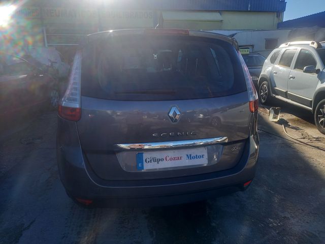 Renault Scenic 1.5D  7 plazas