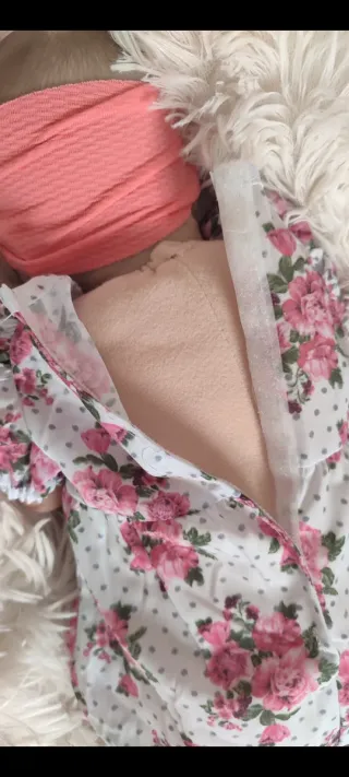 Bambola Reborn femmina con ciuccio e biberon