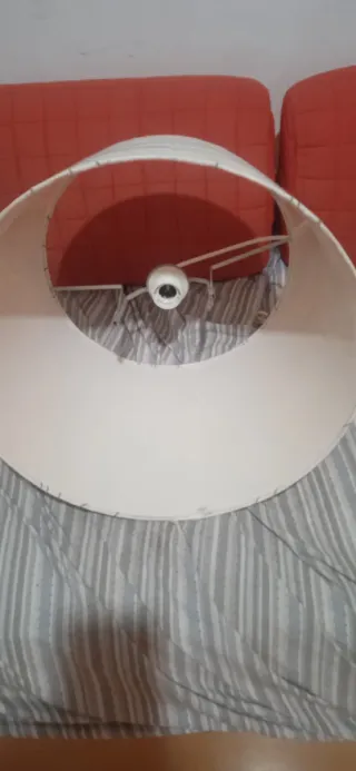 Paralume in tessuto beige e grigio