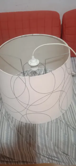 Paralume in tessuto beige e grigio