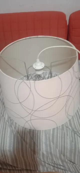 Paralume in tessuto beige e grigio