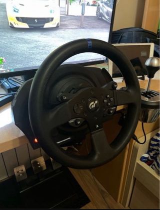Volante Thrustmaster T300