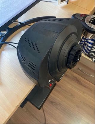 Volante Thrustmaster T300