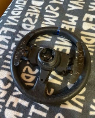 Volante Thrustmaster T300