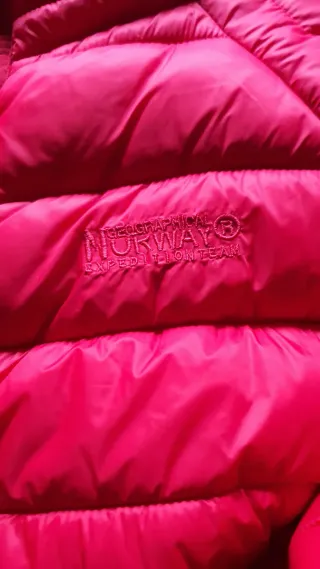 Plumón Geographical Norway Rojo Talla M