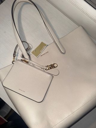 Bolso Michael Kors Beige y Dorado Nuevo