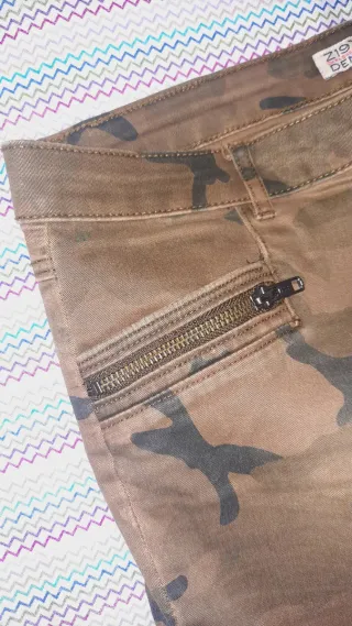Pantalones Zara camuflaje