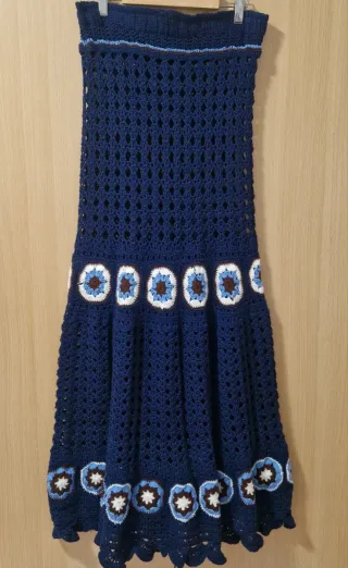 Falda larga crochet hecha a mano