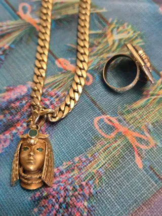 Cadena, Colgante y Anillo Oro 18k 44gr