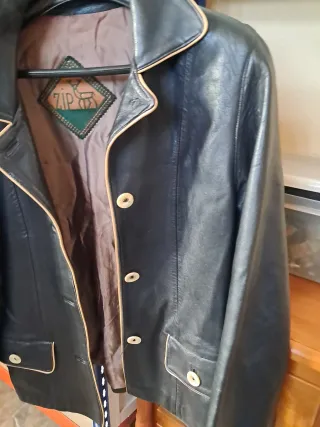 Chaqueta de Piel ZIP Negra