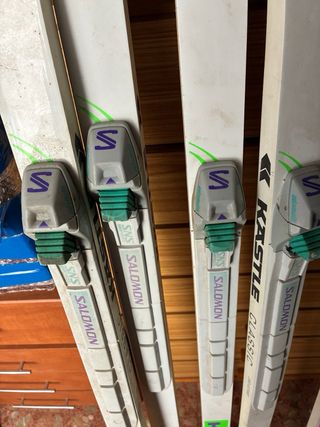 3 Pares Esquís de Fondo Kastle y Atomic.