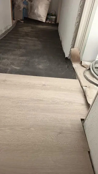 Reformas: Baldosa, Laminado, Pladur