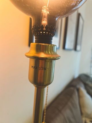 Lámpara de pie estilo industrial