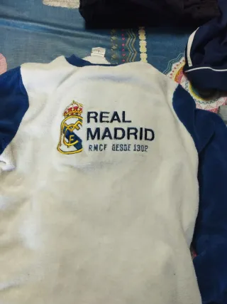 Pijama Real Madrid niño Talla 8/10