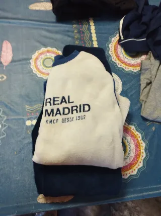 Pijama Real Madrid niño Talla 8/10