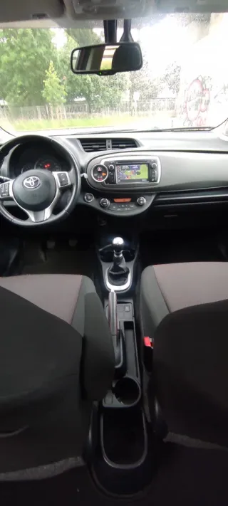 Toyota Yaris 2012