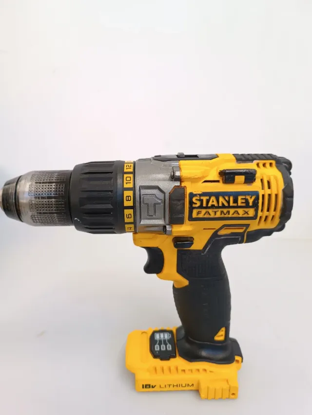 Taladro Percutor Stanley Fatmax C1Y1474
