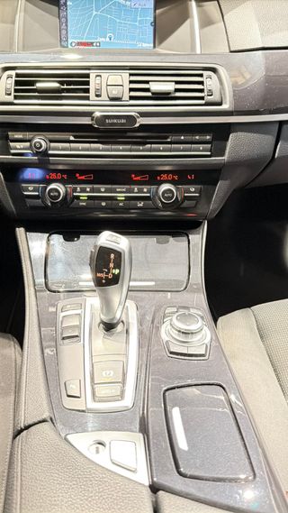 BMW 520d Berlina 184 CV Automático 2014 – Familiar