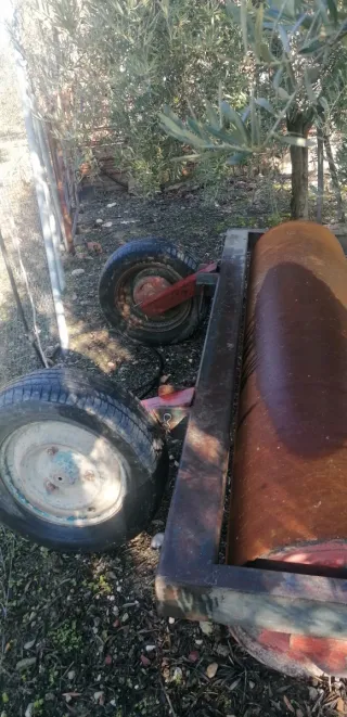 Lote: Grada, Rulo, remolque, Cuba, rastra...