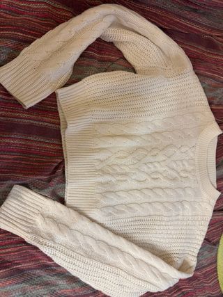 3 maglioni ASOS corti panna, blu, verde