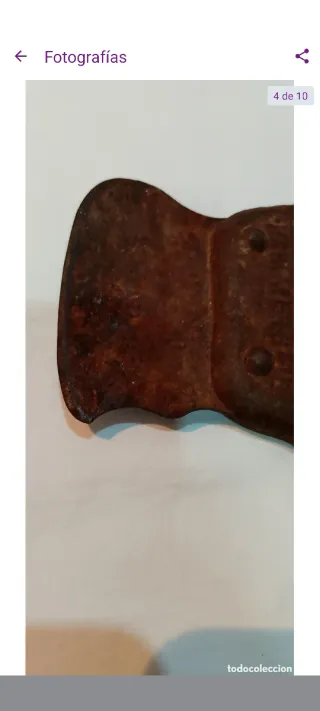 Antigua hacha de mano de coleccion