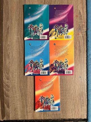 5 libros witch.