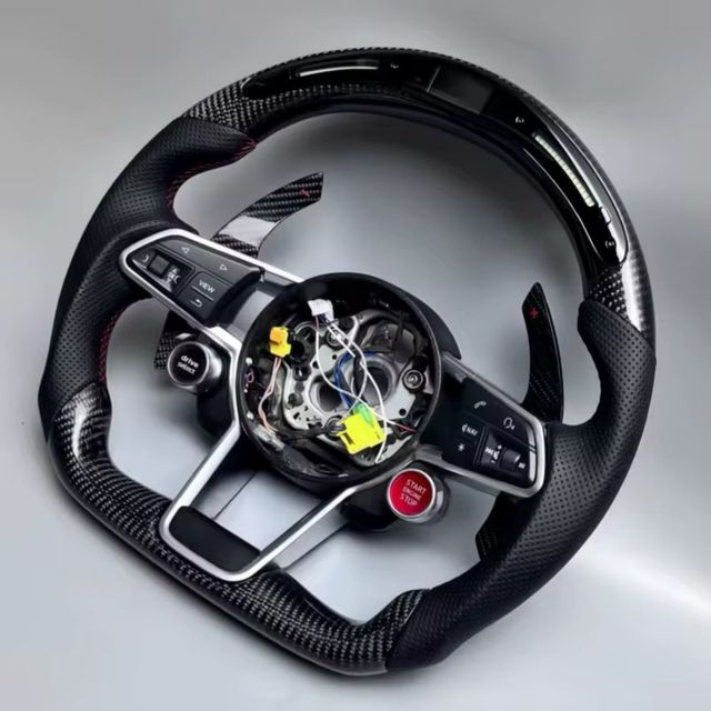 Volante Audi Carbono Cuero Pantalla Bluetooth