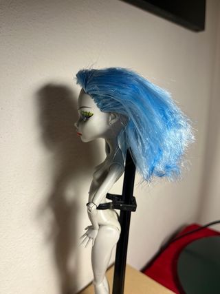 Monster High Ghoulia Yelps Skull Shores