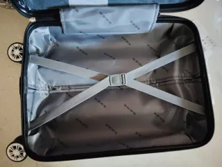 Maleta de cabina MI-KO-MI-KA negra