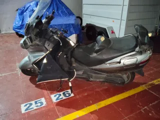 Suzuki Burgman 650 Executive 2009