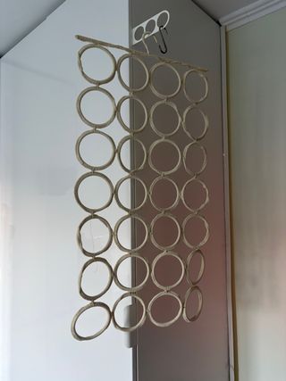 Percha IKEA para complementos