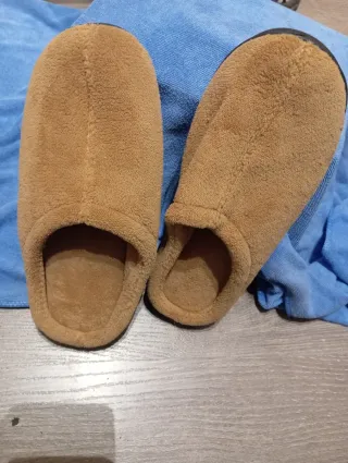 Zapatillas de casa marrones