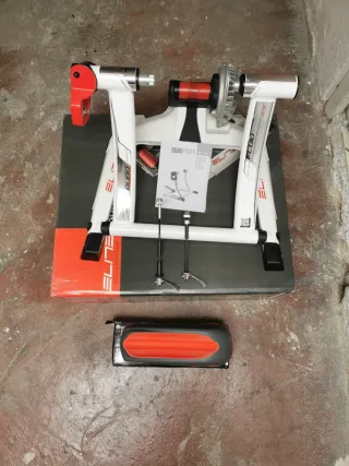 Rodillo Elite Fluid con poco uso