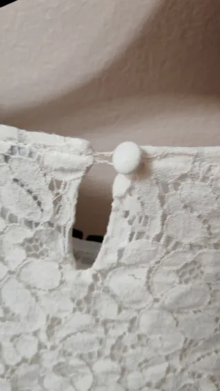 Camisa Naf Naf encaje blanco y negro talla M