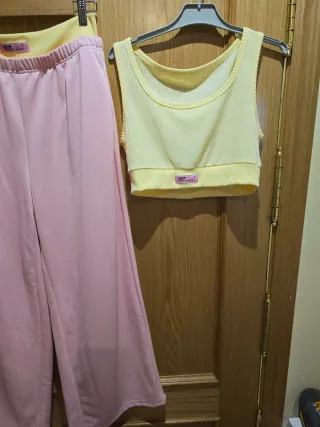 Conjunto mujer rosa y amarillo