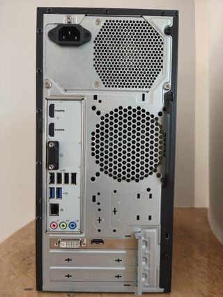 PC Desktop Acer Aspire TC-885