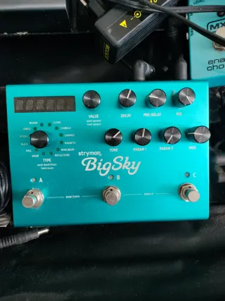 Strymon BigSky Pedal de efectos