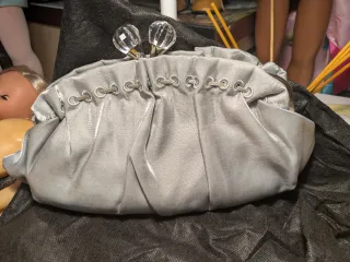 Bolso de fiesta plateado nuevo