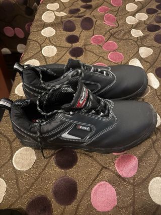 Zapatos Cofra Negros nuevos