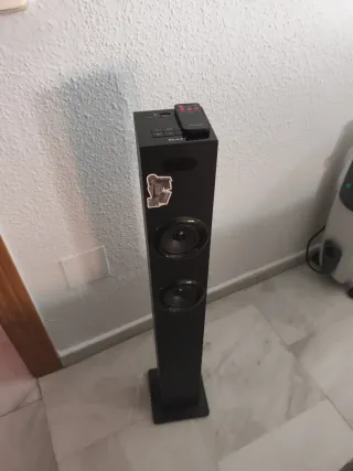 Torre de Sonido Bluesky Negra