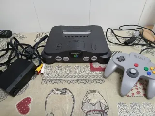 Nintendo 64 Consola Negra y Gris