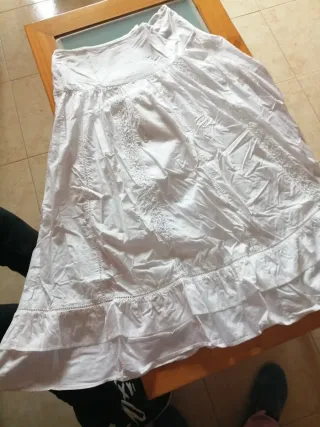 Falda larga ibicenca blanca