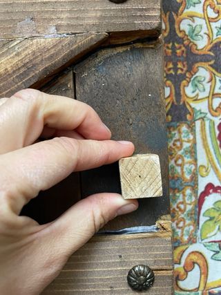 Colgador de llaves rústico de madera