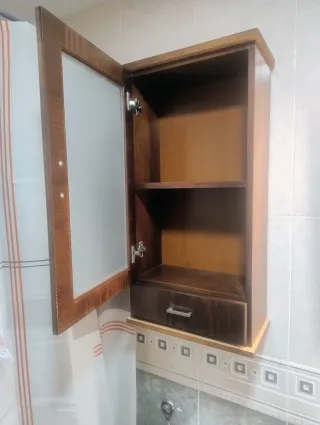 Mueble de baño madera y cristal