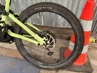 Bicicleta Specialized Levo Alloy G3 NB, como nueva