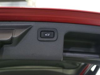 Land-Rover Discovery Sport 2.0D TD4 180 PS AWD MHEV Auto S