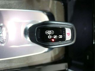 Land-Rover Discovery Sport 2.0D TD4 180 PS AWD MHEV Auto S