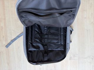 Mochila cabina tipo maleta gris