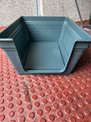 Caseta para perro de plástico