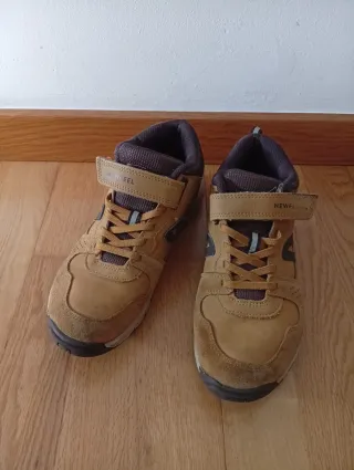 Zapatillas piel altas Newfeel con velcro Talla 37